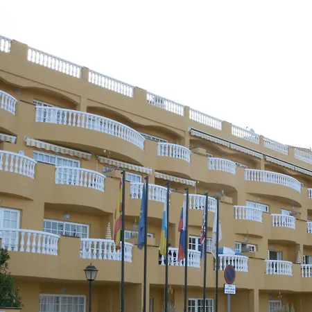 El Marques Palace By Intercorp Group Apart Otel