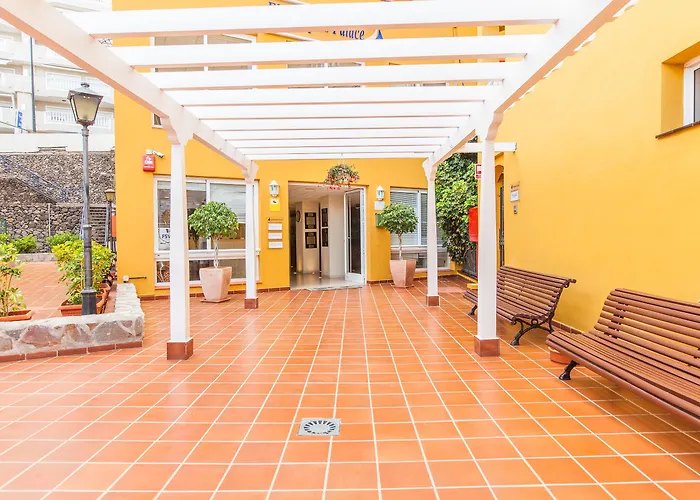 エル マルケス パレス バイ インターコープ グループ アパートホテル 4*