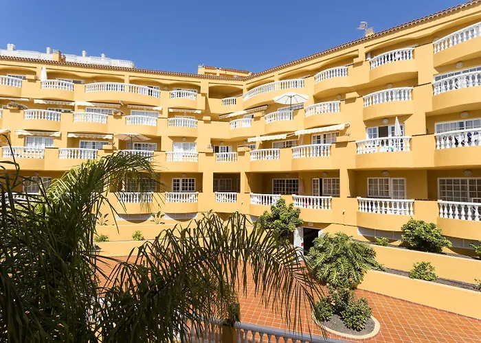 Aparthotel El Marques Palace By Intercorp Group